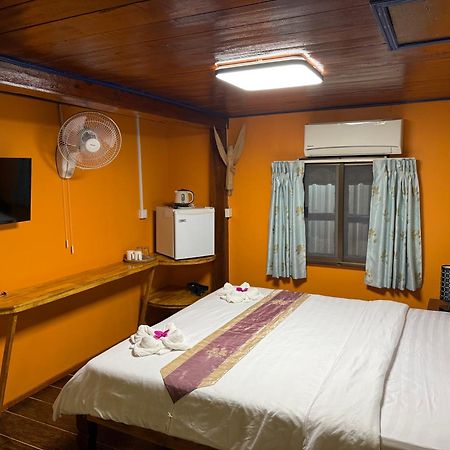 Villa Blue Lagoon Sihanoukville Exterior photo