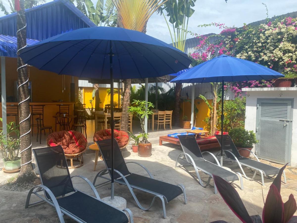 Villa Blue Lagoon Sihanoukville Exterior photo