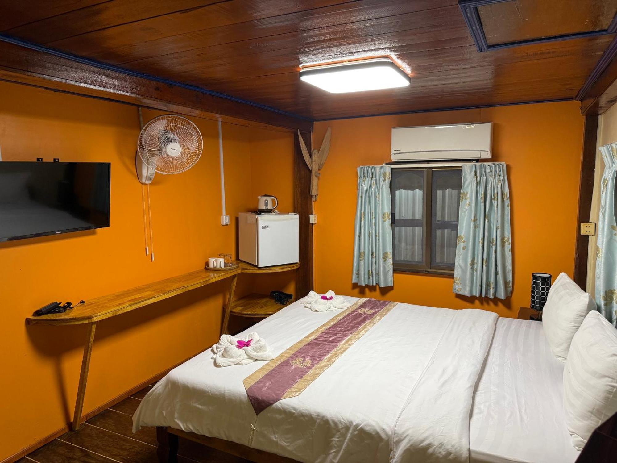 Villa Blue Lagoon Sihanoukville Exterior photo