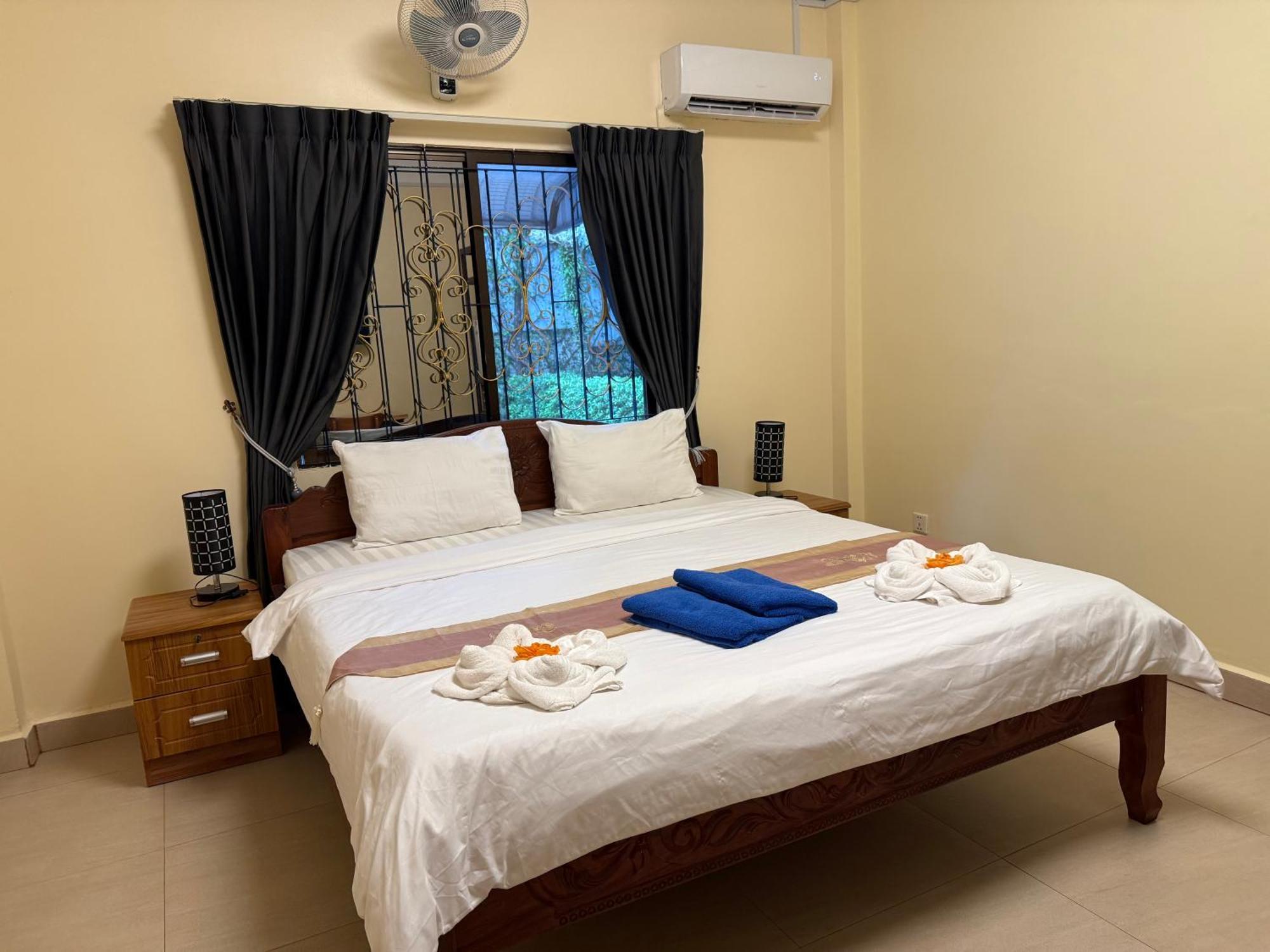 Villa Blue Lagoon Sihanoukville Exterior photo